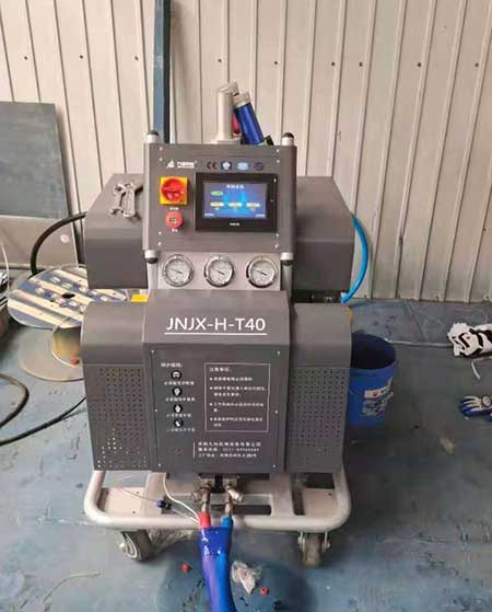 聚氨酯发泡罐体保温施工 南京能用高压发泡机吗?(图2) T40聚氨酯高压发泡机